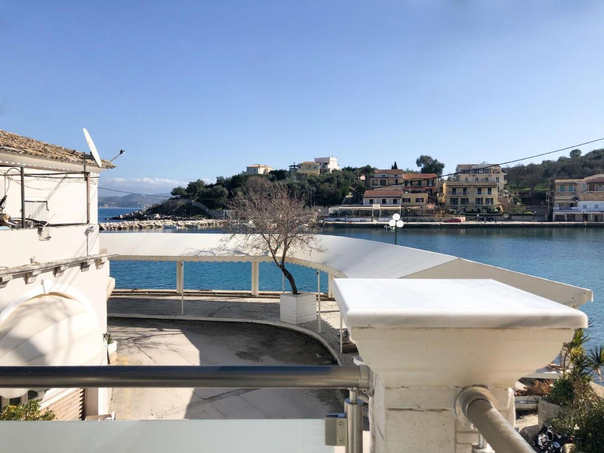 Alekas Harbour House Villa Kassiopi Exterior photo